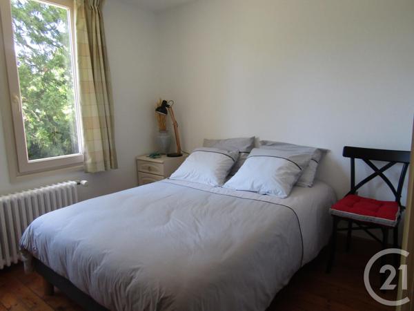 Maison à vendre  7 pièces - 171 m 2   BRIOUX SUR BOUTONNE  - 79