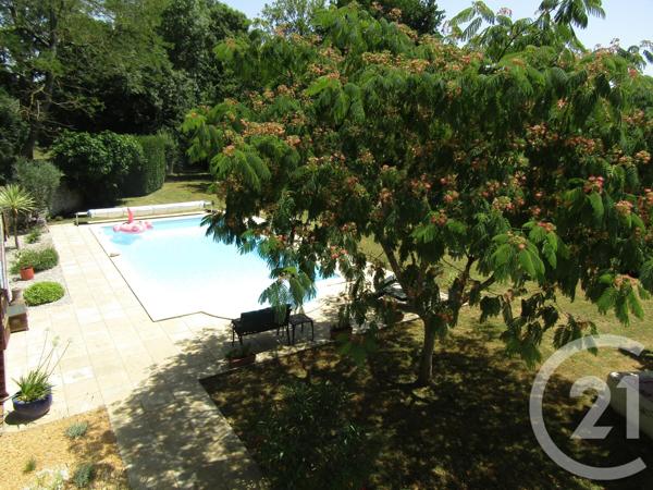 Maison à vendre  7 pièces - 171 m 2   BRIOUX SUR BOUTONNE  - 79