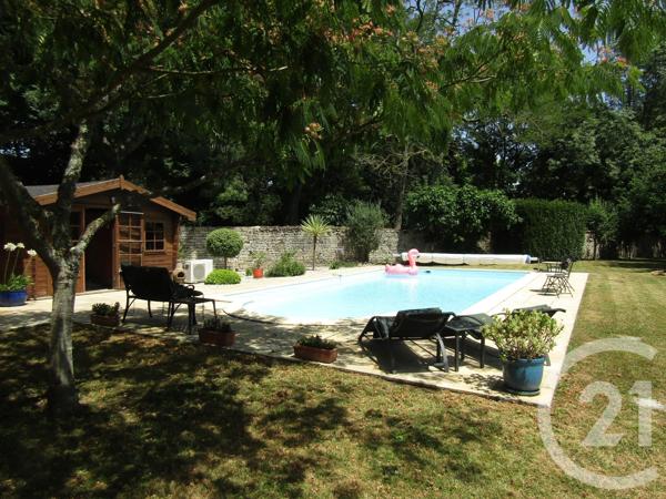 Maison à vendre  7 pièces - 171 m 2   BRIOUX SUR BOUTONNE  - 79