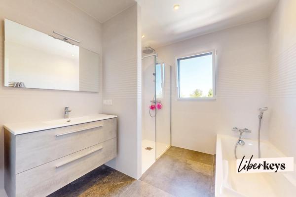 Maison 5 pièces 150 m² - Garage - Terrain 287 m² - Les Sables d'Olonne