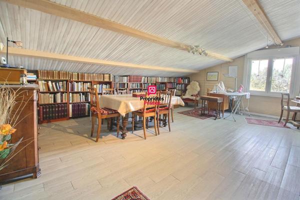 Maison 12 pièces 322 m² avec piscine à Clarensac