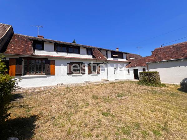 ENSEMBLE IMMOBILIER DE DEUX HABITATIONS PROCHES COMMODITES GIEVRES (LOIR ET CHER 41)