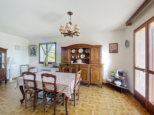 Maison Manosque 5 pièces 168 m² avec  atelier, cave et garage