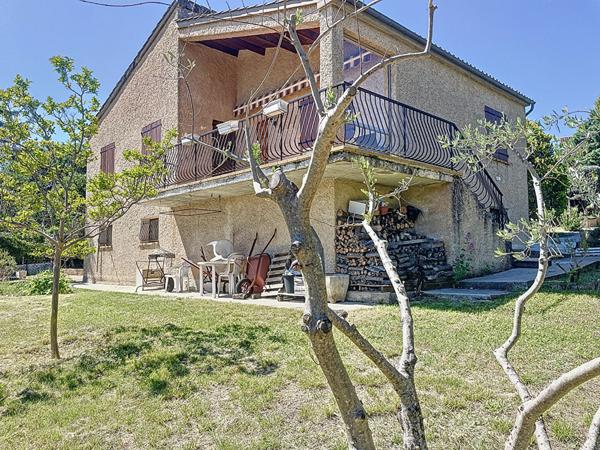 Maison Manosque 5 pièces 168 m² avec  atelier, cave et garage