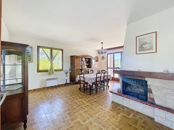 Maison Manosque 5 pièces 168 m² avec  atelier, cave et garage