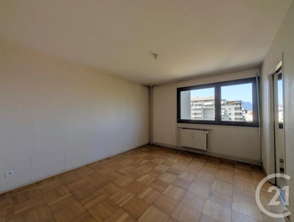 Appartement T2 à vendre  2 pièces - 43,60 m 2   CHAMBERY  - 73