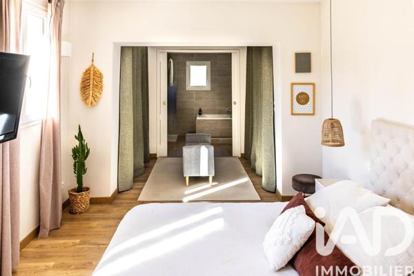 Maison à vendre 6 pièces 168 m² Pourrières