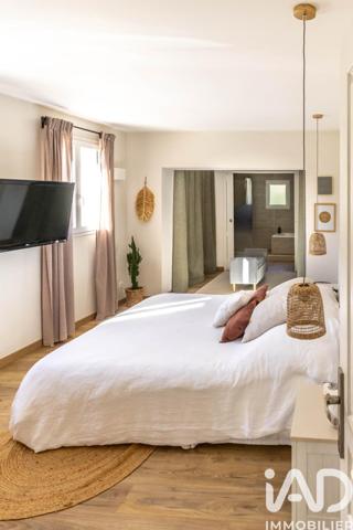 Maison à vendre 6 pièces 168 m² Pourrières