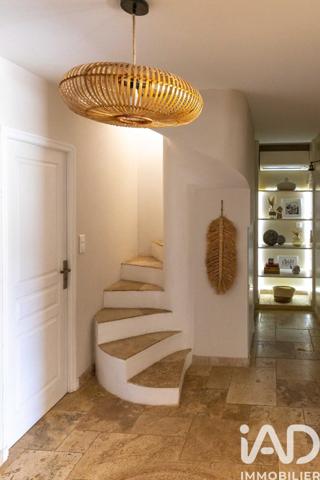 Maison à vendre 6 pièces 168 m² Pourrières
