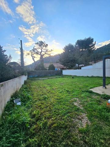 La Penne-sur-Huveaune (13821) Maison Neuve La Penne/Aubagne Grand Terrain