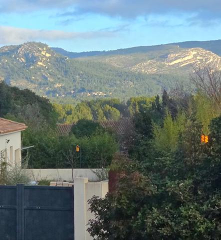 La Penne-sur-Huveaune (13821) Maison Neuve La Penne/Aubagne Grand Terrain