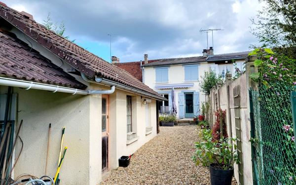 Maison à vendre    4 pièces • 93,42 m2 Boismorand