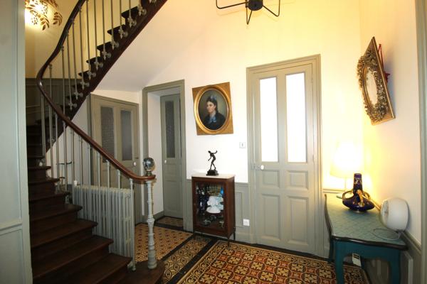 Pougues-les-Eaux (58320) Maison de Maître