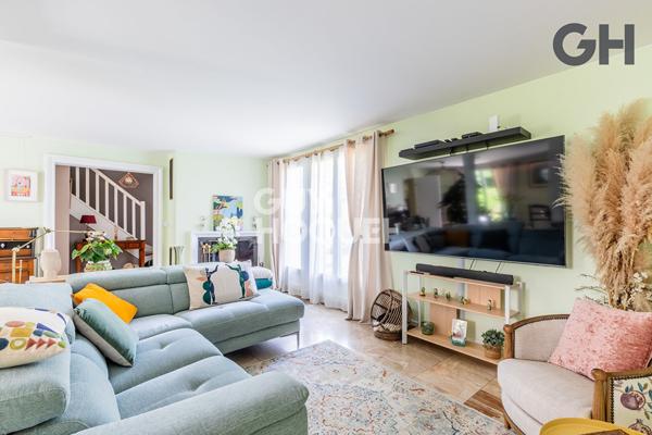 CHARMANTE MAISON FAMILIALE DE 6 PIECES (129 m²) À SOISY-SUR-SEINE