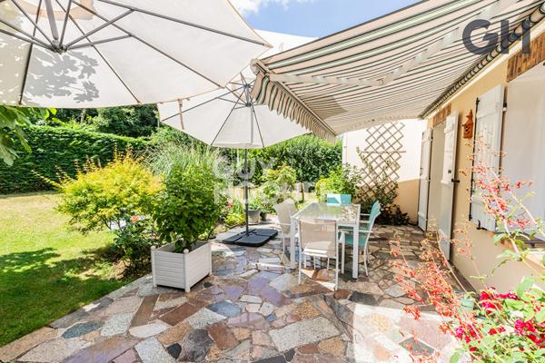 CHARMANTE MAISON FAMILIALE DE 6 PIECES (129 m²) À SOISY-SUR-SEINE