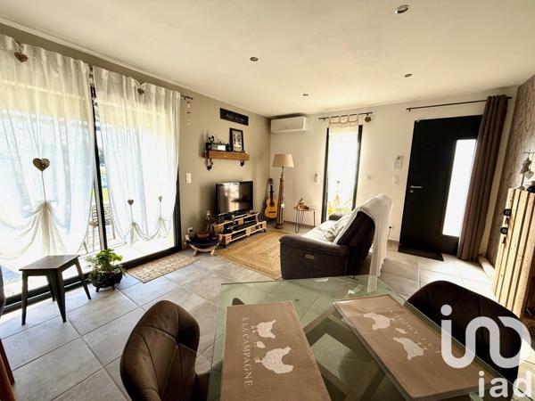 Maison 2 pièces de 50 m² à Bollène (84500)