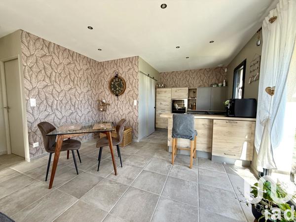 Maison 2 pièces de 50 m² à Bollène (84500)