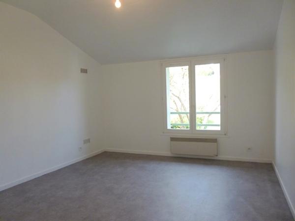 Location 4 Pieces 111 54710 Ludres 8663