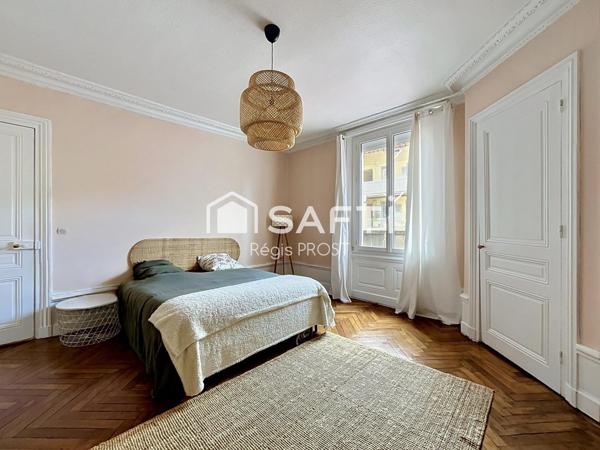 Appartement bourgeois d'exception au cœur de Bellevue