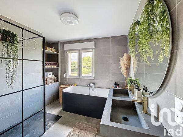 Maison à vendre 5 pièces 170 m² Richemont