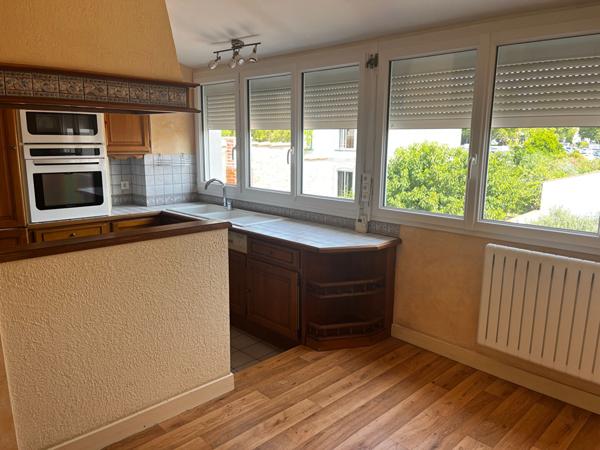 Appartement Rochefort 2 pièce(s) 65.46 m2