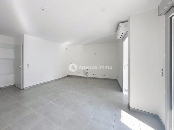À vendre - T3, 2 pièces situé à Flassans-sur-Issole (83340)