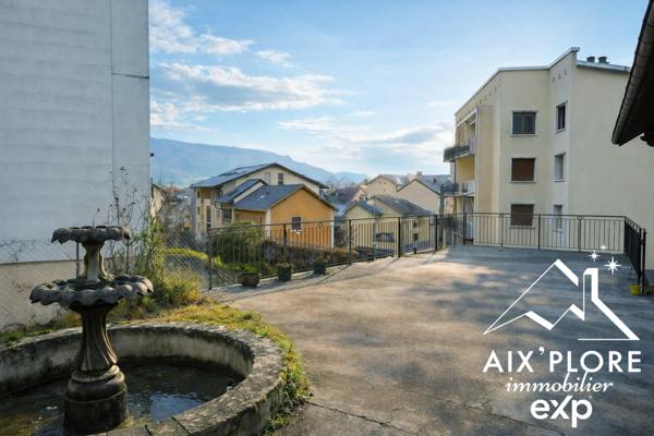 Appartement T3 avec Jardin et Vue sur les Collines