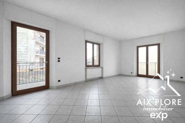 Appartement T3 avec Jardin et Vue sur les Collines