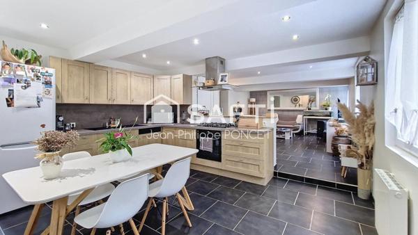 Ensemble immobilier de tourisme 3 et 4 * avec habitaion principale indépendante