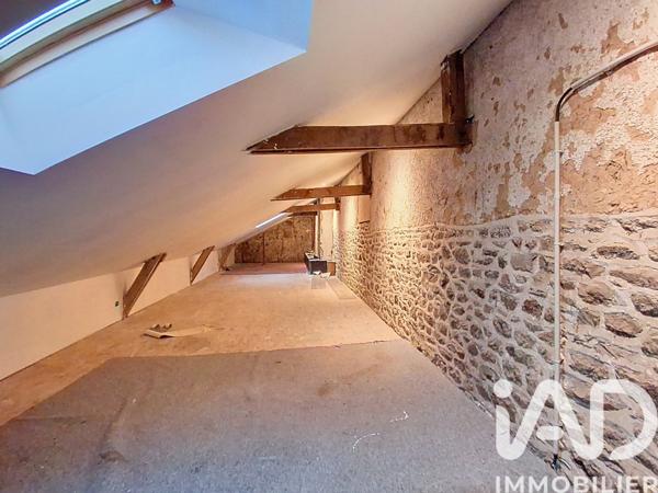 Immeuble à vendre 197 m² Montreuil-le-Gast