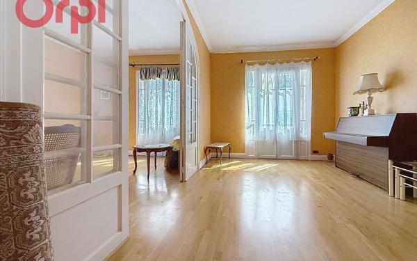 Appartement à vendre    3 pièces • 97,36 m2 Vichy