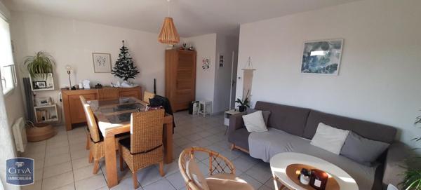 Appartement à louer 3 pièces 68.36m² Grenay (62160)