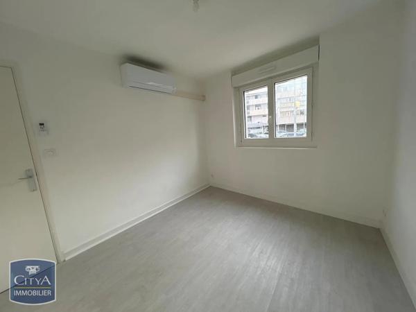 Appartement à louer 2 pièces 38.9m² Agen (47000)