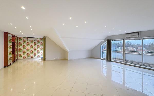 Appartement à vendre    5 pièces • 119,11 m2 Ozoir-la-Ferrière