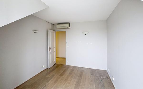 Appartement à vendre    5 pièces • 119,11 m2 Ozoir-la-Ferrière