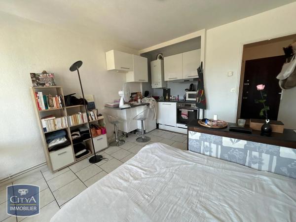 Appartement à louer 1 pièce 21.38m² Dax (40100)