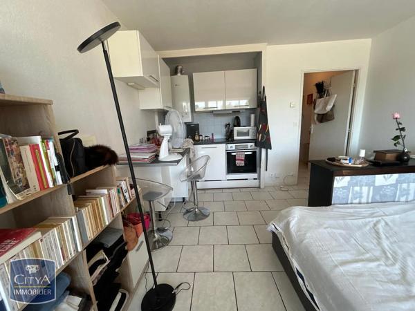 Appartement à louer 1 pièce 21.38m² Dax (40100)