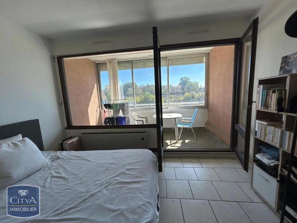 Appartement à louer 1 pièce 21.38m² Dax (40100)