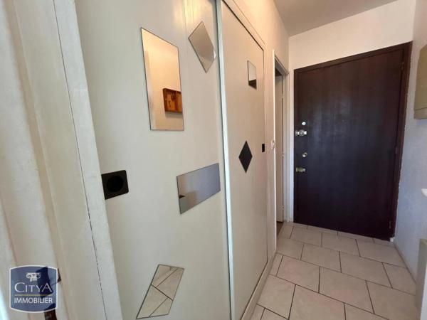 Appartement à louer 1 pièce 21.38m² Dax (40100)