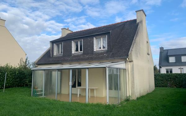 Maison à vendre    4 pièces •  Guilers