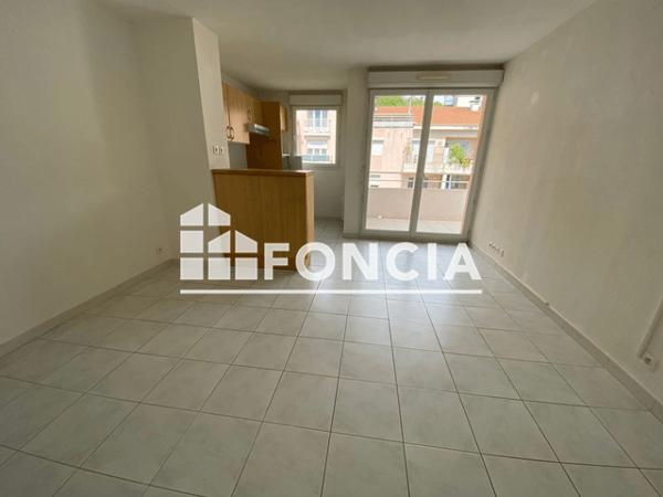 Location Appartement 2 pièces 38.07 m² - 231 AVENUE JEAN AICARD Saint Laurent Du Var 06700