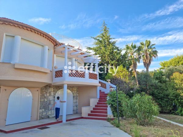 Maison 7 pièces - 260 m²