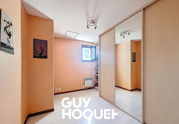 Charmante Maison 4 Chambres + Garage et Terrain Constructible de 1526 m² environ - 71570 LA CHAPELLE DE GUINCHAY