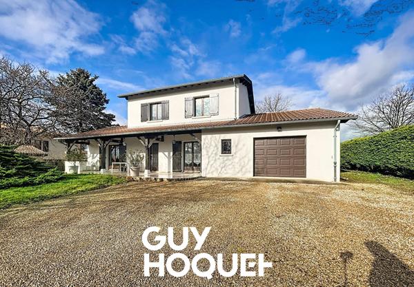 Charmante Maison 4 Chambres + Garage et Terrain Constructible de 1526 m² environ - 71570 LA CHAPELLE DE GUINCHAY