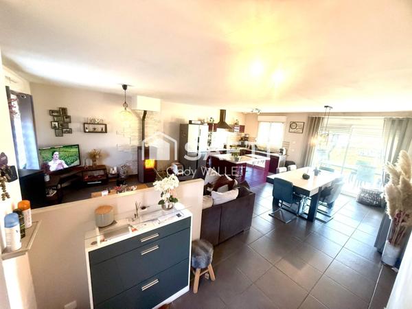 situé au calme proche de toutes commodités