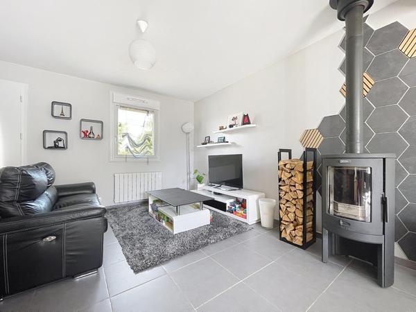 Maison 4 chambres avec vie de plain-pied