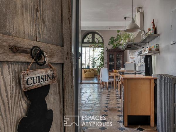 Maison de caractère en coeur de ville avec jardin et revenus locatifs