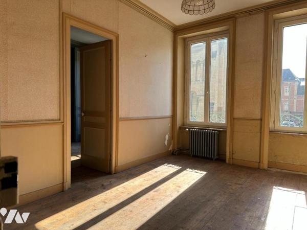 MAISON A RENOVER QUARTIER EGLISE DU VOEU