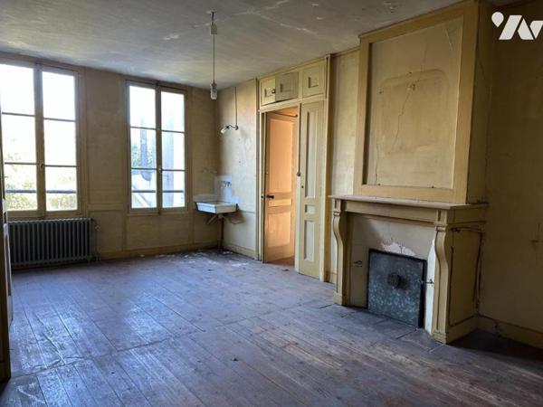 MAISON A RENOVER QUARTIER EGLISE DU VOEU