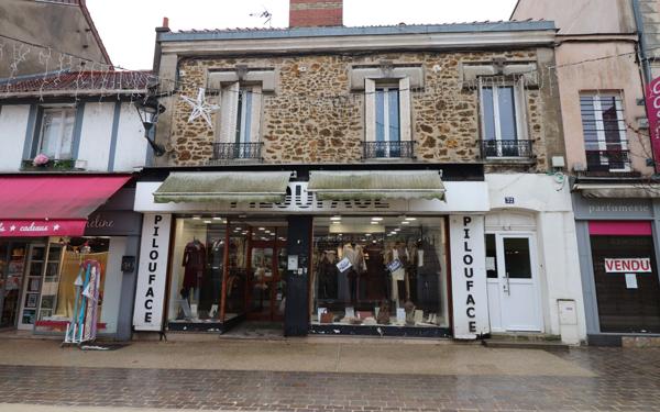 Maison à vendre    2 pièces • 187,24 m2 Juvisy-sur-Orge